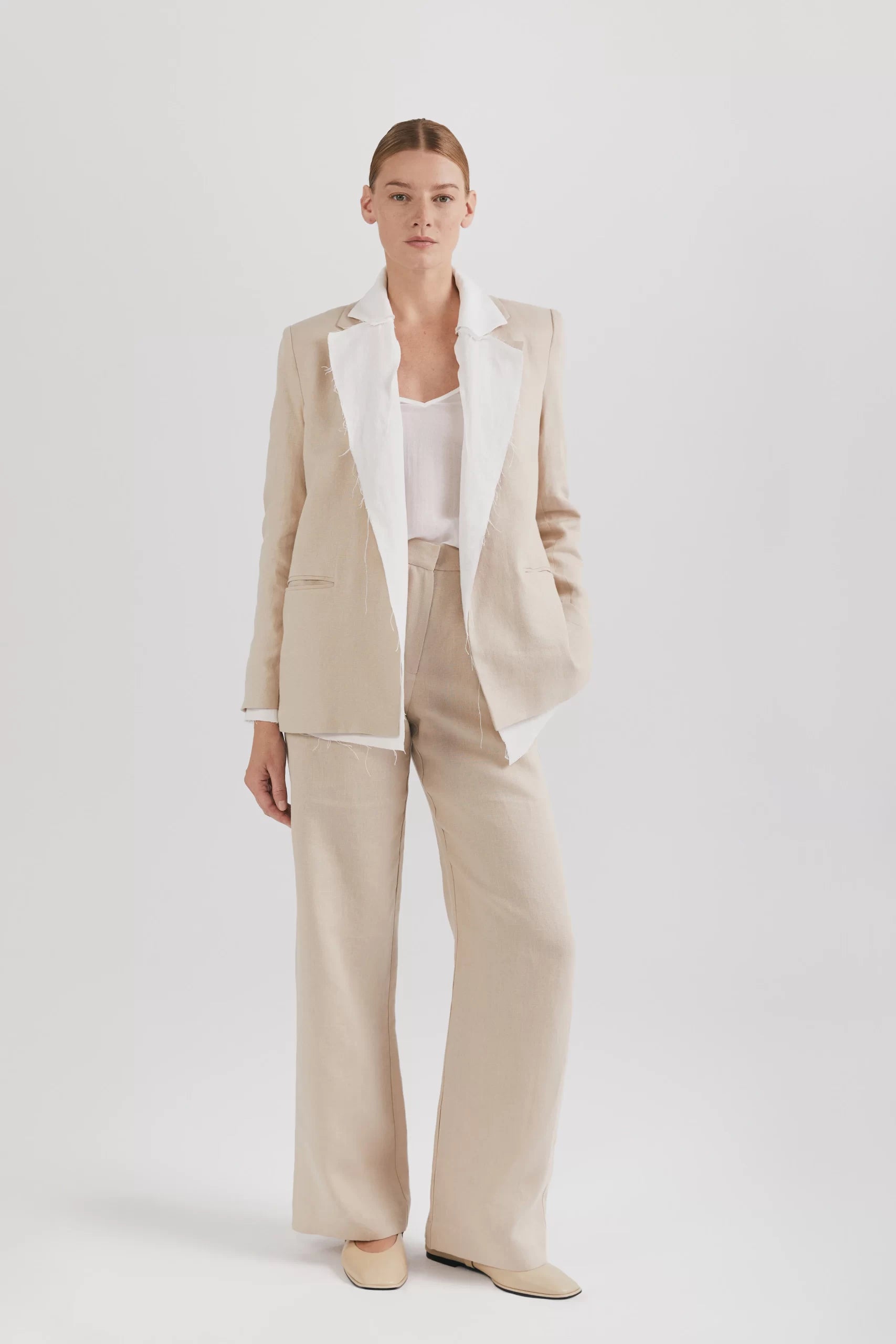 Pantaloni din in bej - ipanomi.com