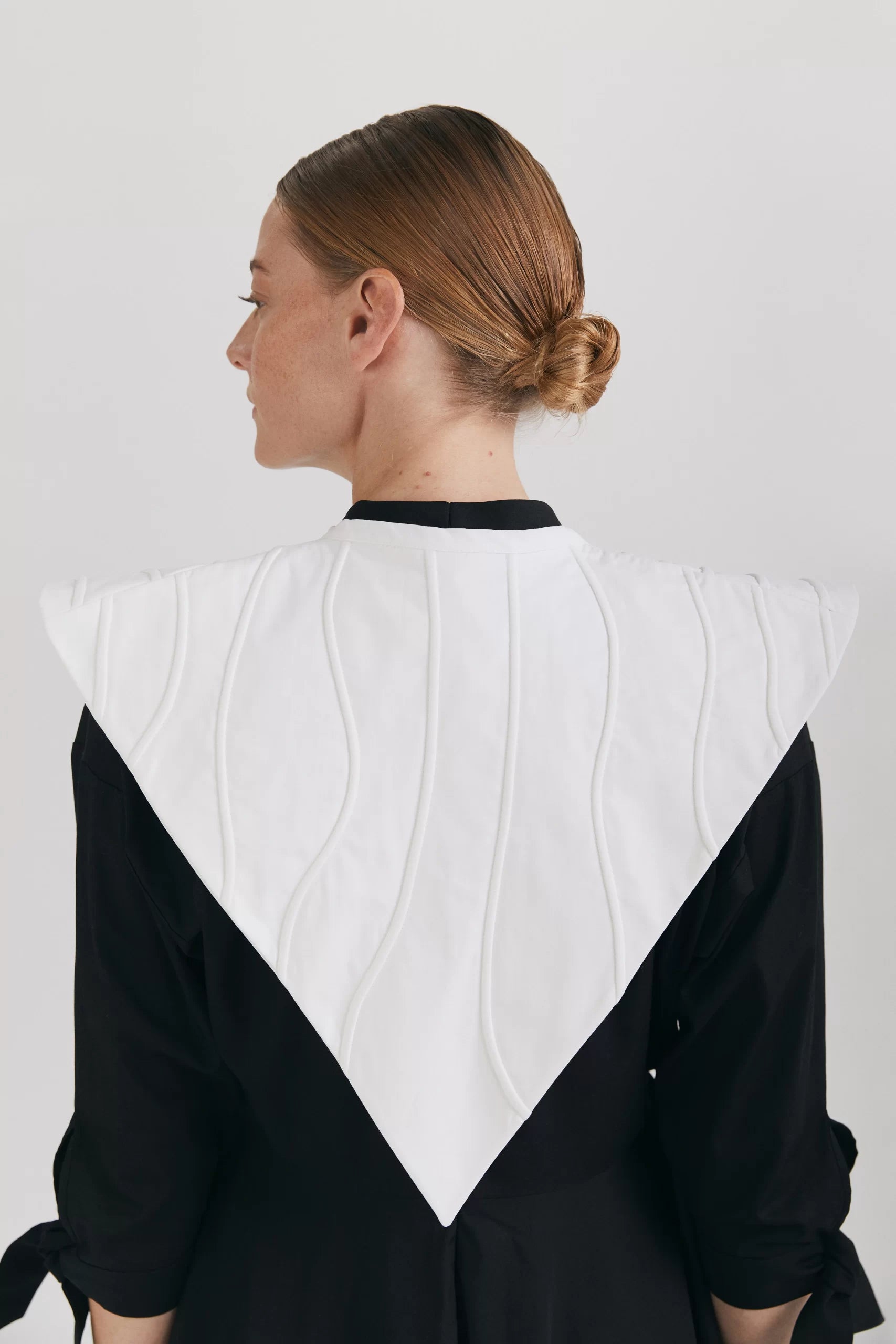 Guler Victoria din bumbac organic alb cu design unic - ipanomi.com