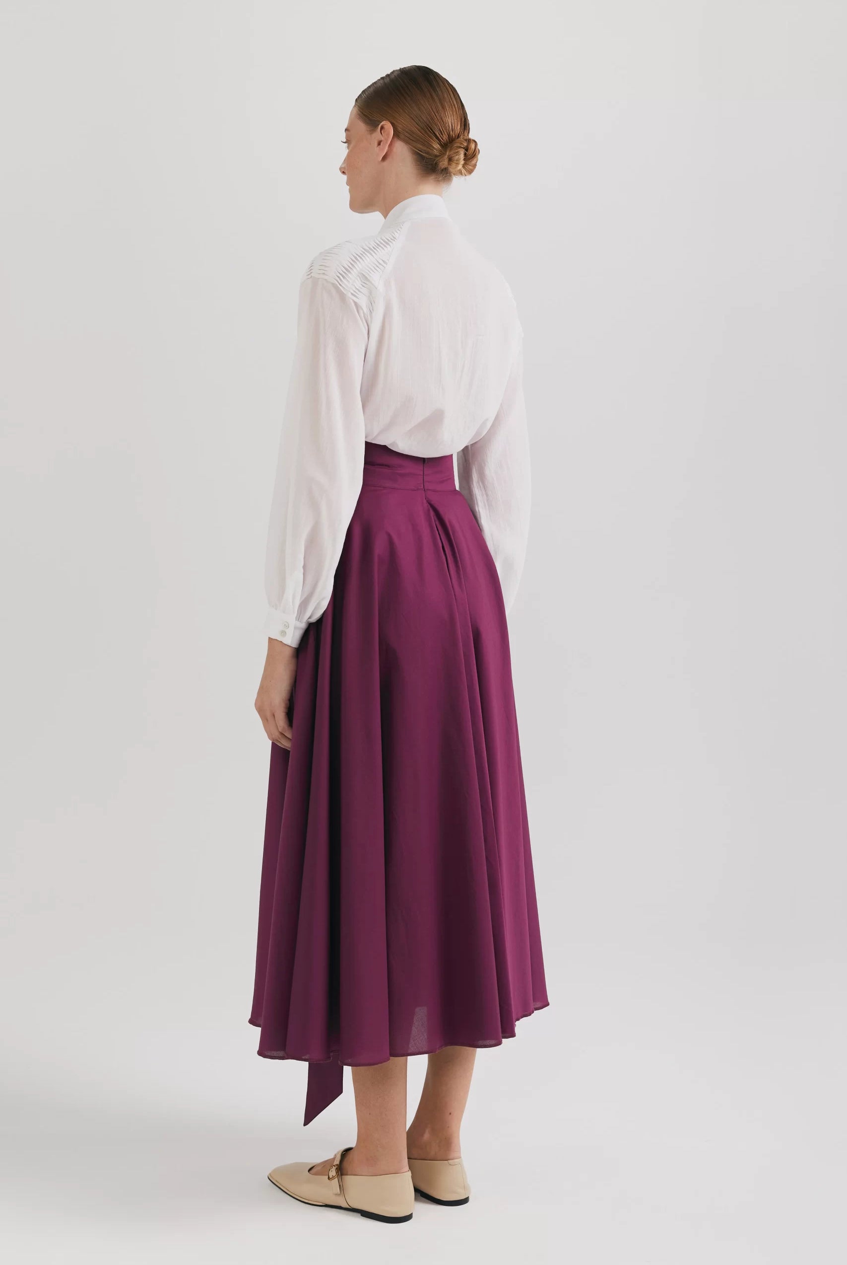 Cămașă din voal de bumbac cu detalii la gât și umeri - ipanomi.com