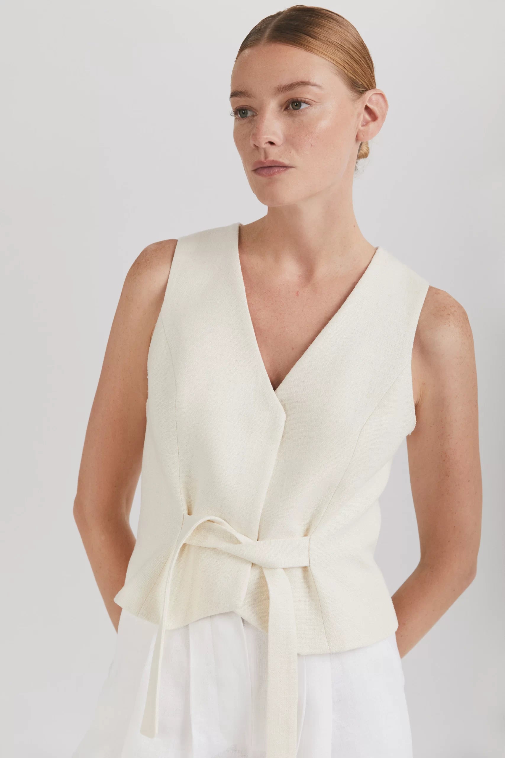 Vesta din 100% mătase cu un design special - ipanomi.com