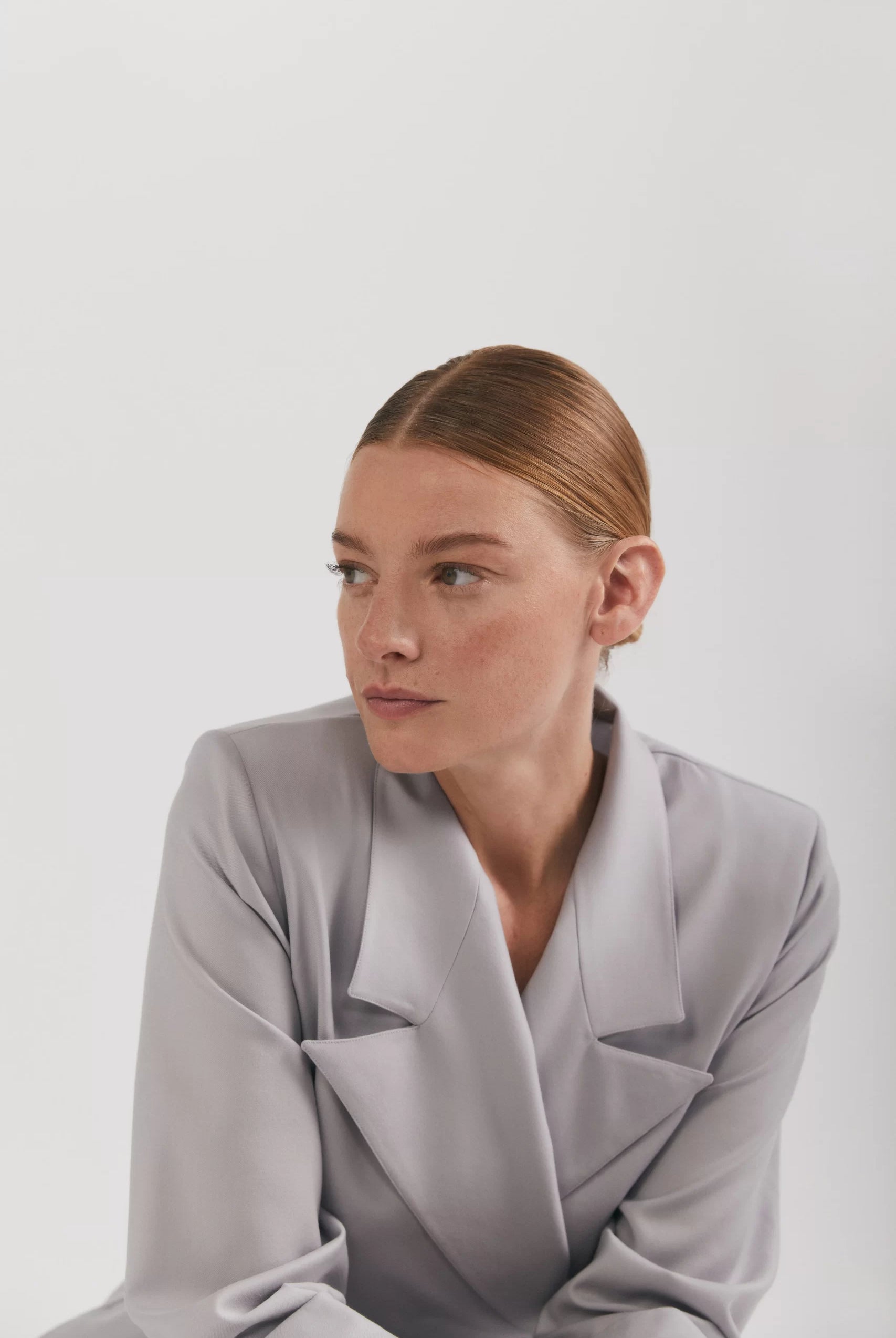 Rochie suprapusă din lână premium și guler cu rever - ipanomi.com