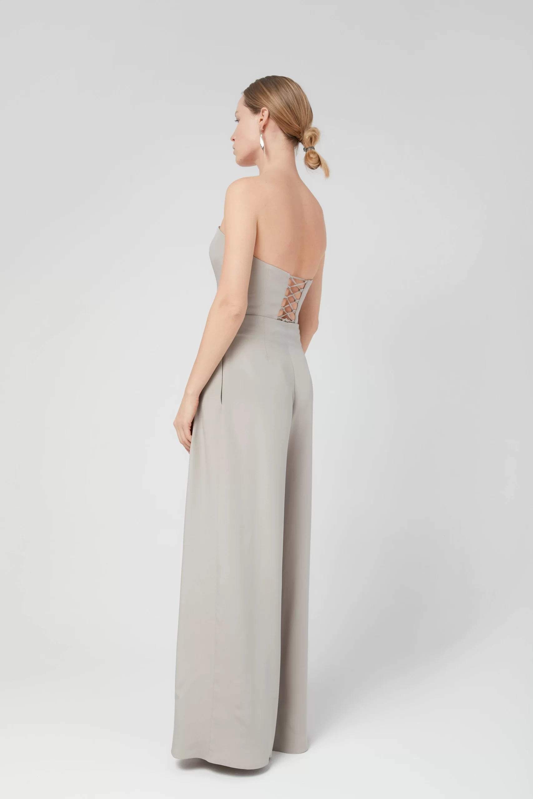 Pantaloni ampli cu talie înaltă din cady de mătase gri - ipanomi.com