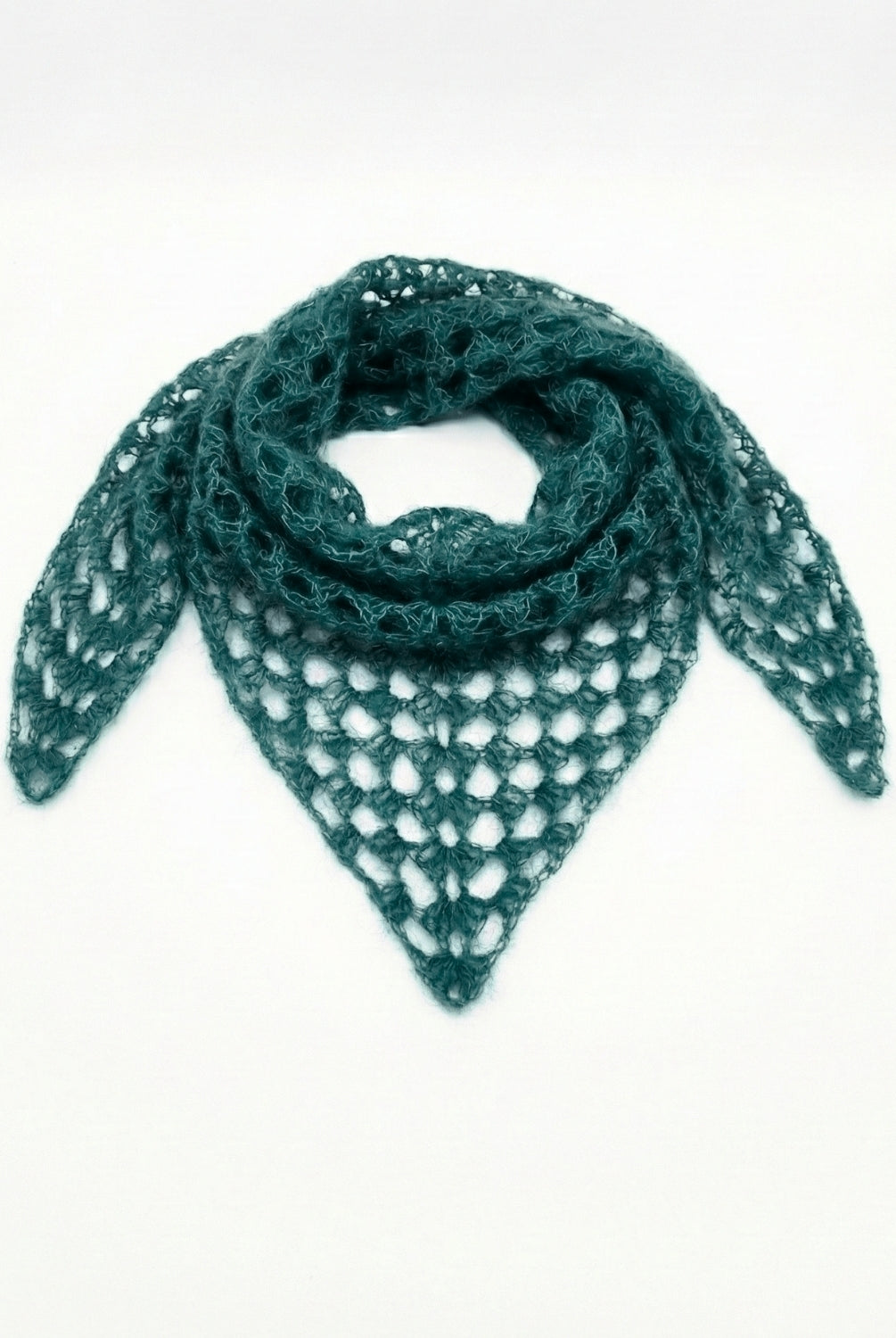 Esarfa crosetata manual verde din alpaca si matase