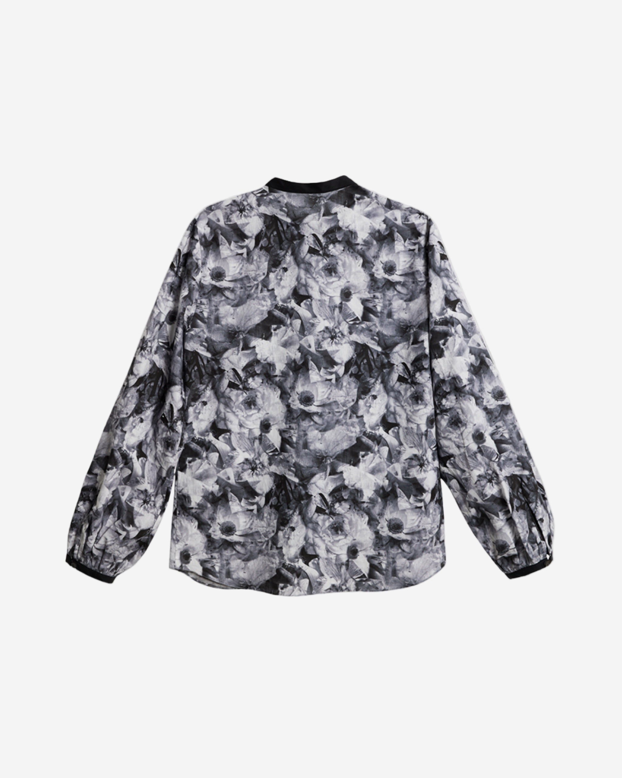 Camasa casual cu imprimeu cu flori alb negru spate