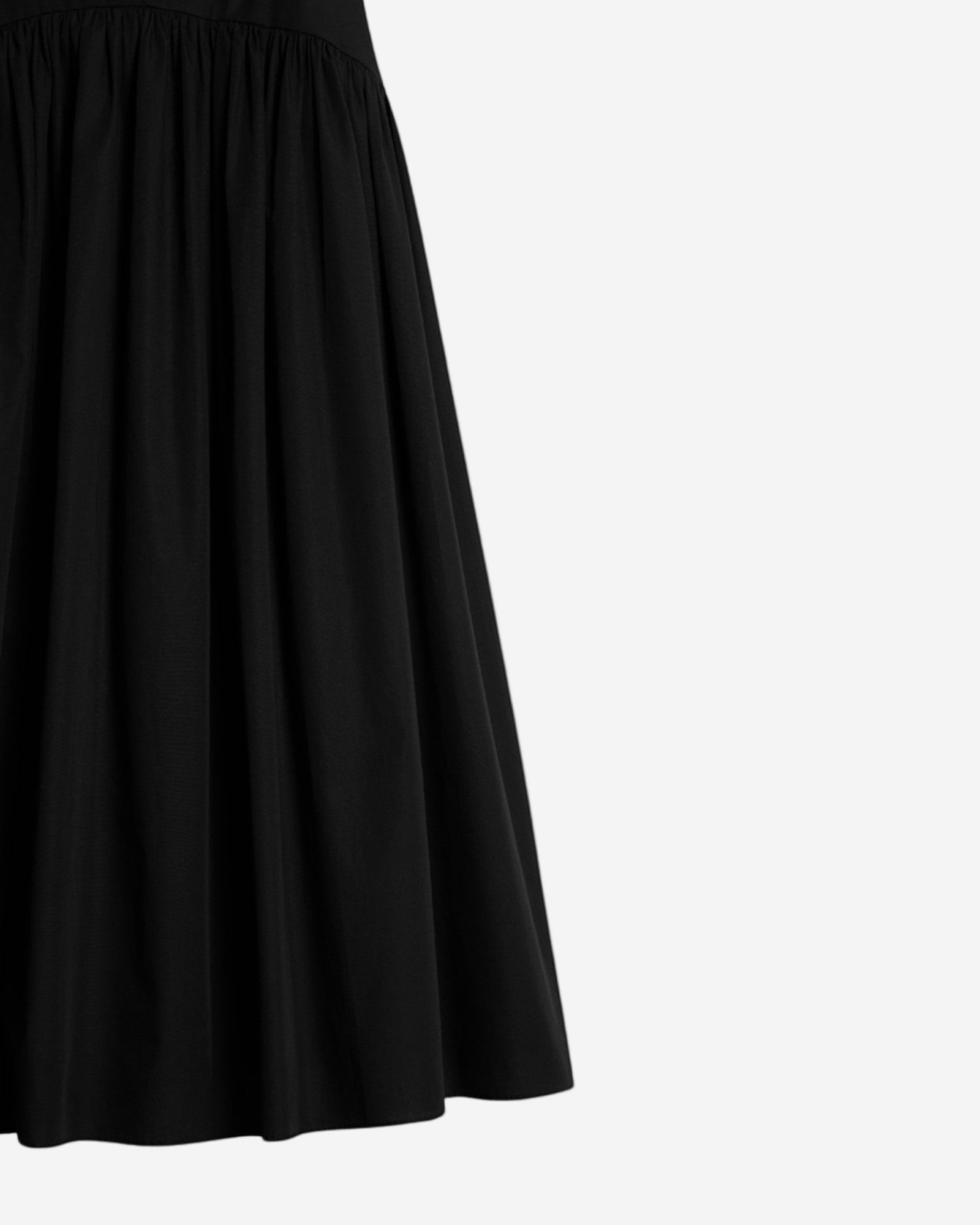 Ipanomi black organic cotton poplin maxi skirt with high waist and structured yoke, perfect for city casual wear.