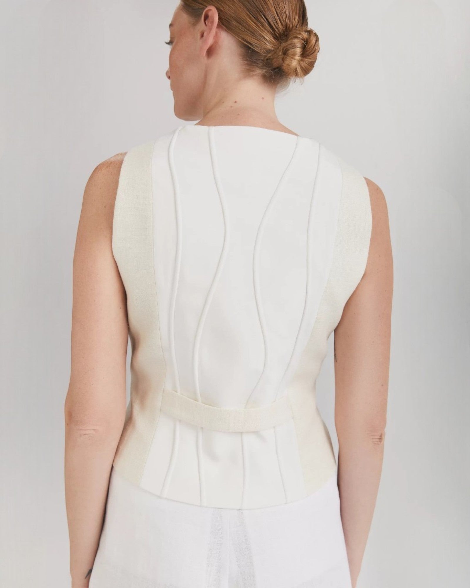 Vesta din 100% mătase cu un design special - ipanomi.com