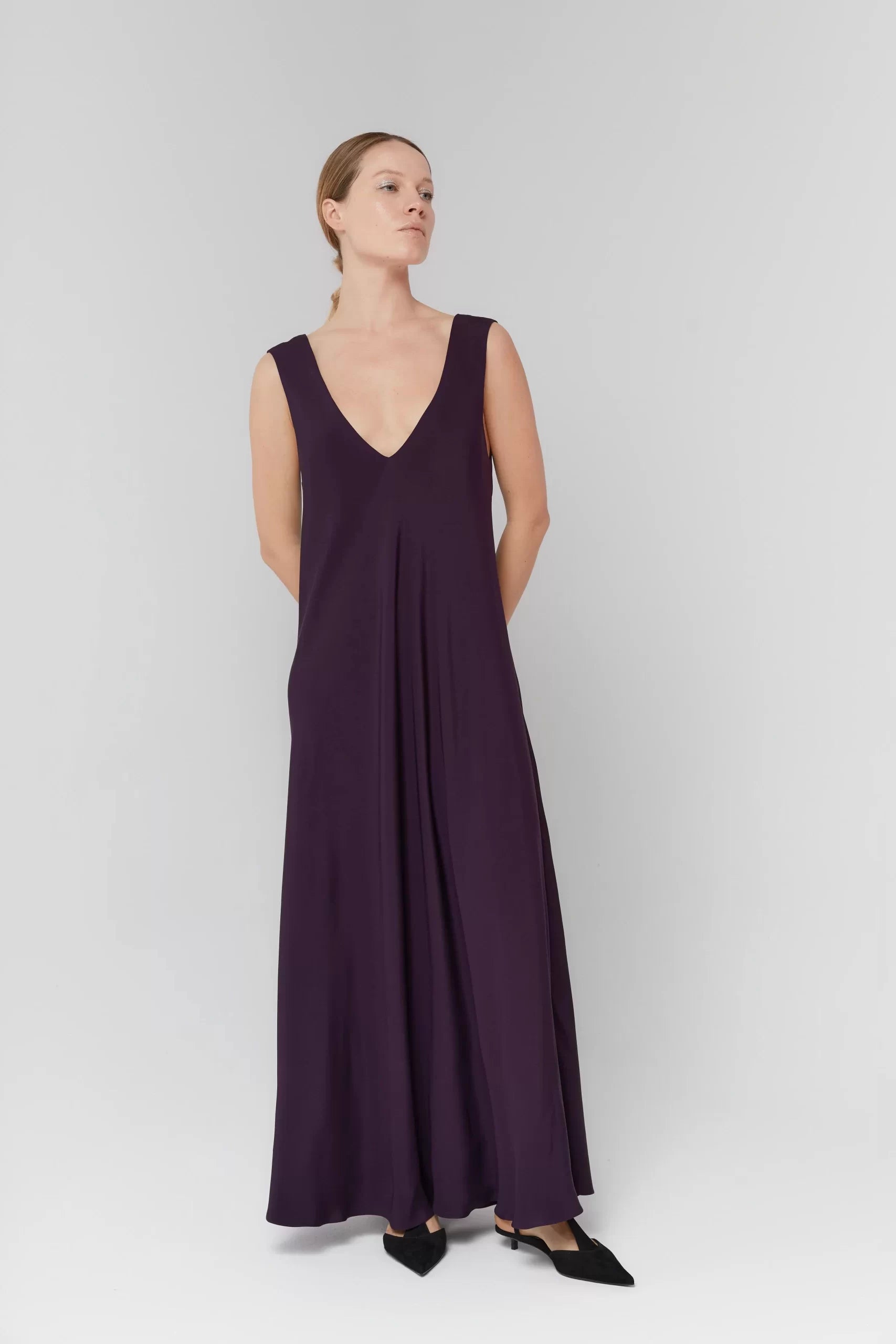 Rochie din mătase cu decolteu in V violet - ipanomi.com