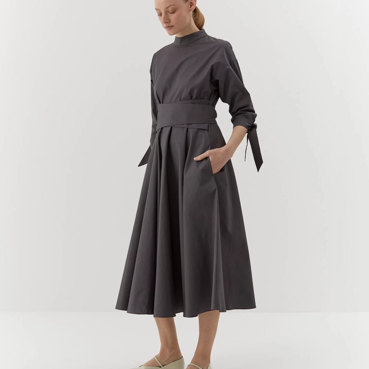 Rochie elegantă din bumbac organic, midi, gri