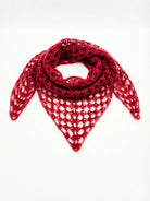 Esarfa crosetata manual din alpaca rosie