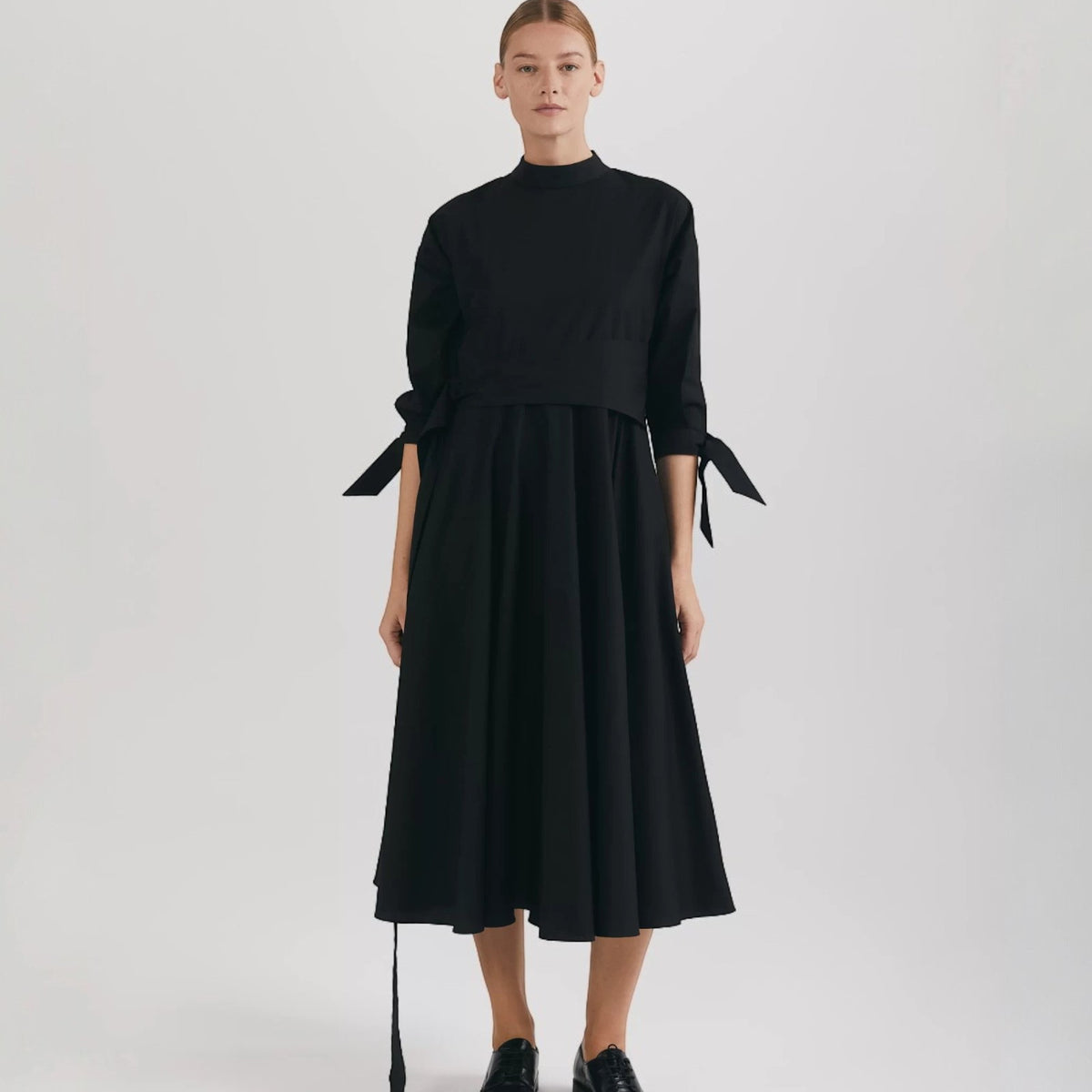 Rochie elegantă din bumbac organic, midi, neagră