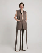 Ipanomi grey cotton twill wide-leg trousers with white panel details. Elegant, high-waisted design.